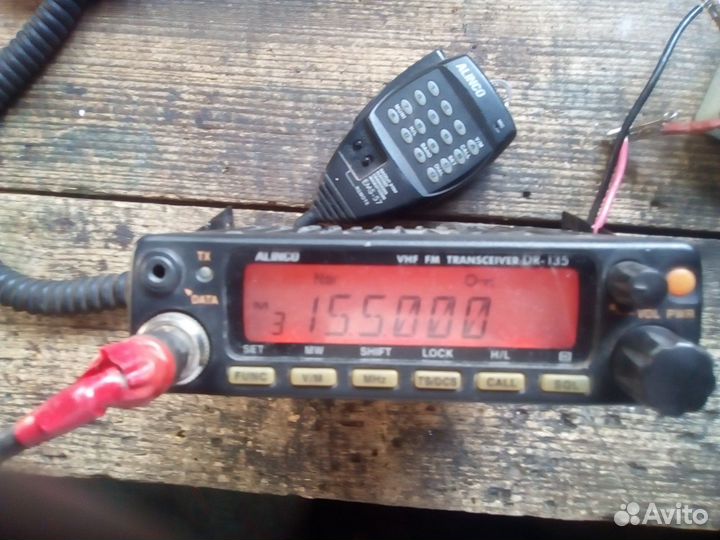 Радиостанция Alinco DR-135