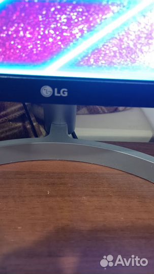 Монитор LG 24 дюйма