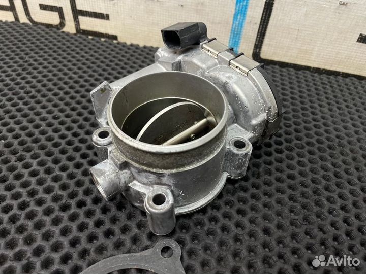 Заслонка дроссельная Mercedes-Benz C-Class W203