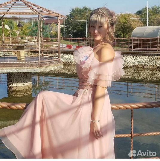 Платье