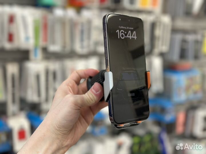 Автомобильный держатель для телефона