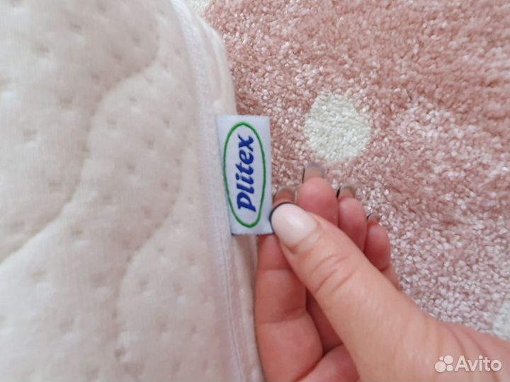 Детская кроватка с матрасом