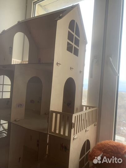 Домик кукольный