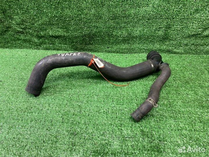 Потрубок радиатора Volkswagen Touareg