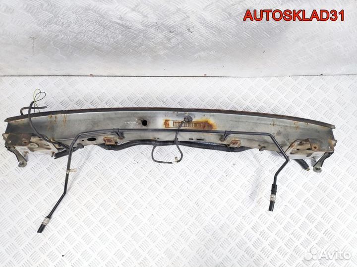 Усилитель переднего бампера Ford Focus 1 1113604