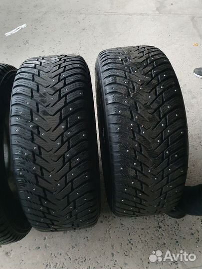 Nokian Tyres Hakkapeliitta 8 SUV 285/60 R18 116T