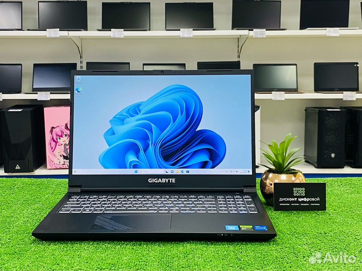 Ноутбук Gigabyte/15.6/Core i5-12500H/RTX 4060/16Gb