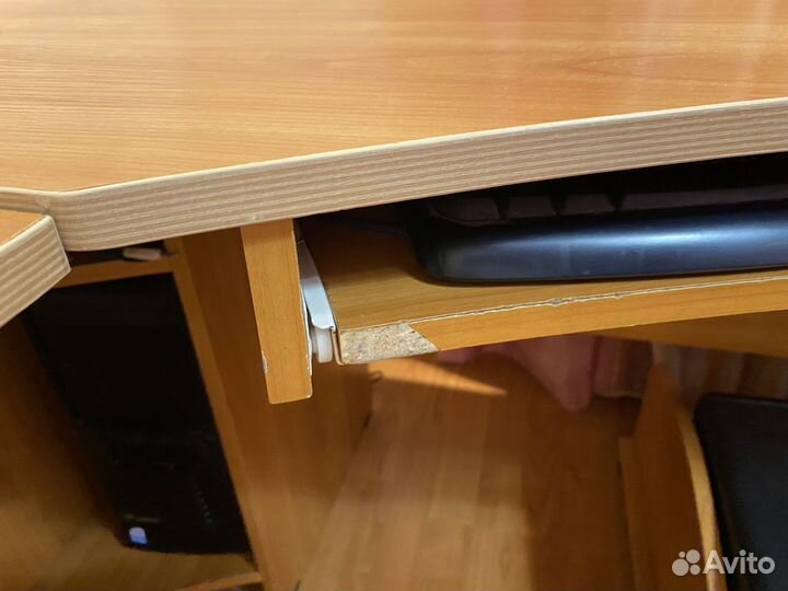 Угловой компьютерный стол бу