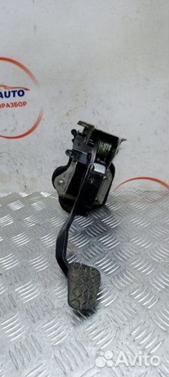 Педаль сцепления Ford Ecosport 1.0 2014