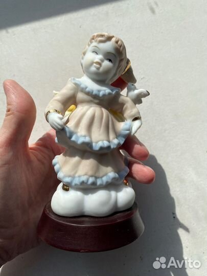 Статуэтка ангелок