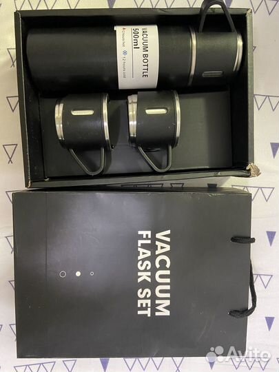 Термос +3 кружки подарочный набор