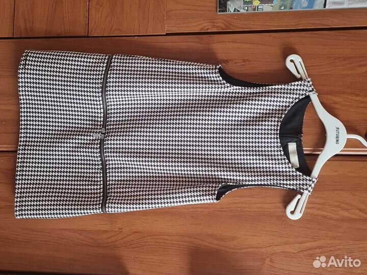 Школьные вещи для девочки 122-128