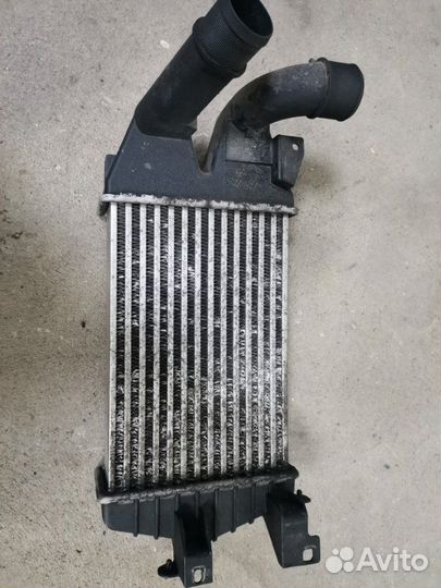 Интеркулер Opel Astra универсал Z13DTH 2008