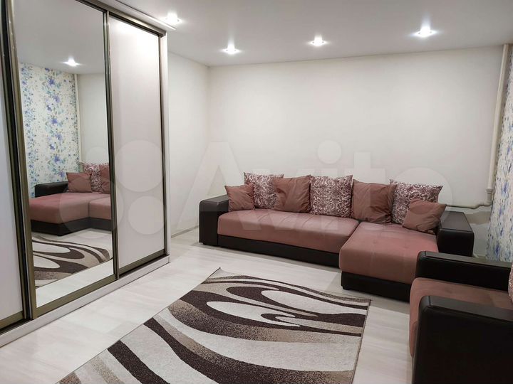 2-к. квартира, 52 м², 12/13 эт.