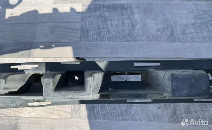 Mercedes cls 257 кронштейн бампера