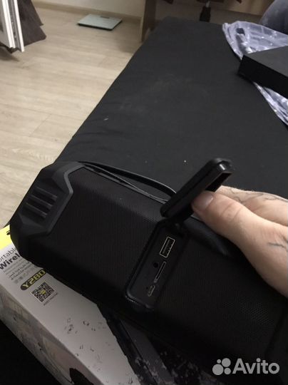 Блютуз колонка