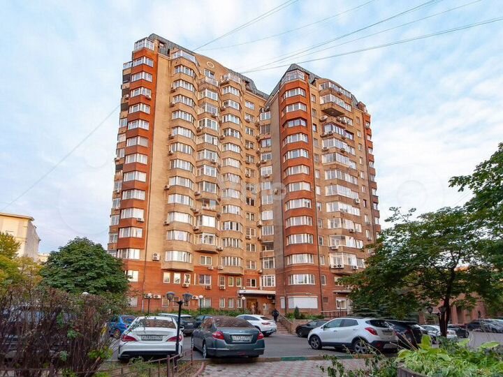 4-к. квартира, 170 м², 4/16 эт.