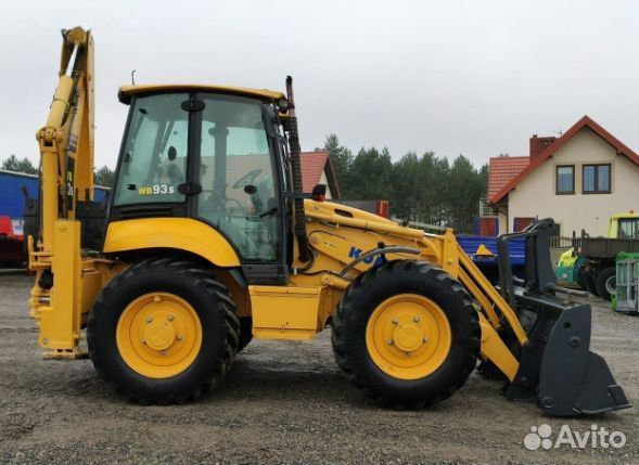 Стекло заднее экскаватор погрузчик Komatsu WB93R-5