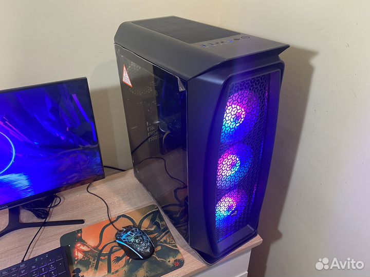 Игровой пк с монитором мощный/AeroCool Aero