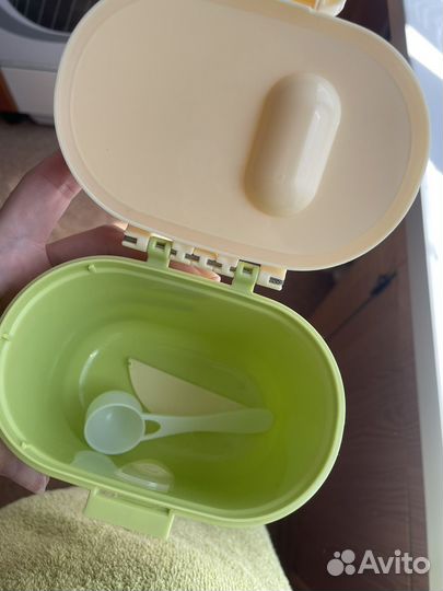 Контейнер для детской смеси