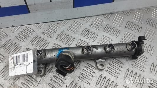 Топливная рампа дизельная audi A6 C6 (BLV43BB02)