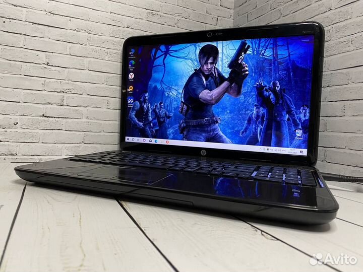 Игровой ноутбук HP i7/8Gb/2видеокарты/SSD+HDD