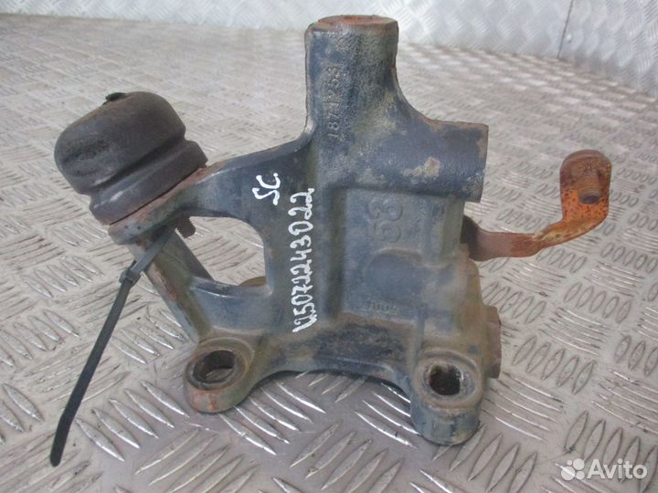 Кронштейн торсиона кабины Scania 1871253