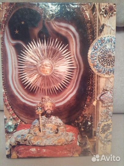 Книги о живописи и о музее