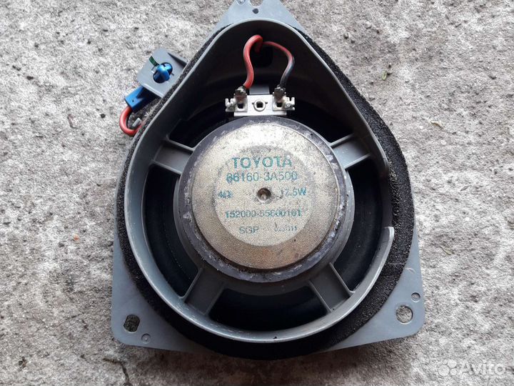 Динамики Toyota crown S170