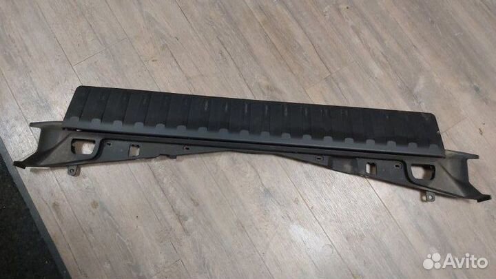 Накладка багажника Bmw X5 E53 M62 4.6IS 2002