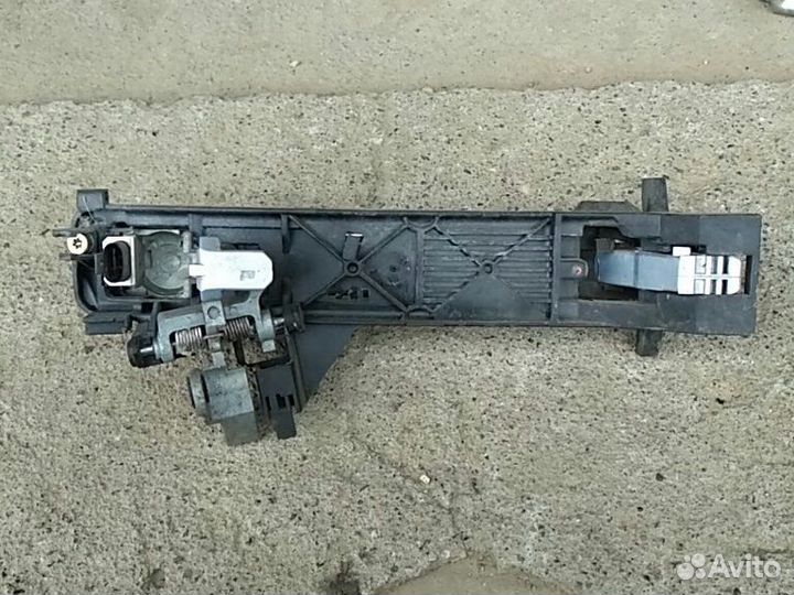 Ручка передней левой двери Mercedes W220