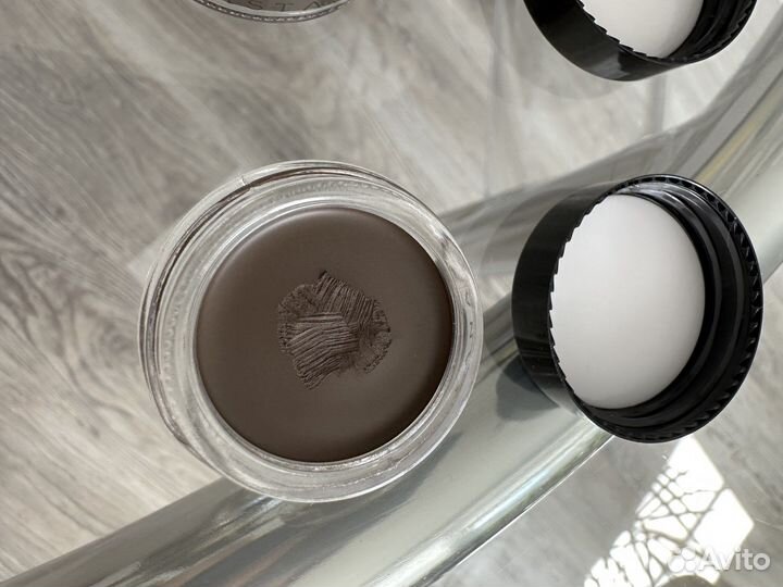 Набор для макияжа бровей Anastasia Beverly hills