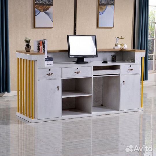 Ресепшн стойка, изготовление на заказ