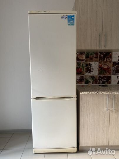 Холодильник