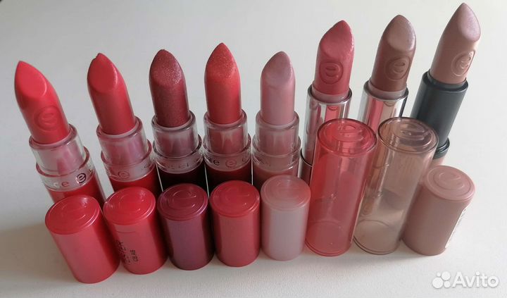 Помада Essence, Catrice, Makeup revolution