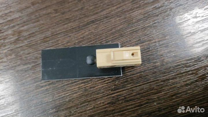 Антенна bluetooth Audi A8 D3 6.0 BHT 2008