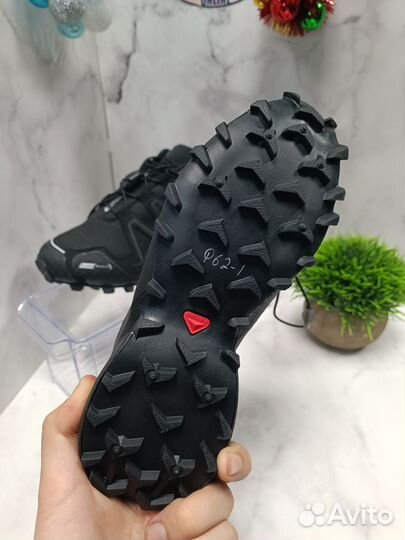 Кроссовки salomon