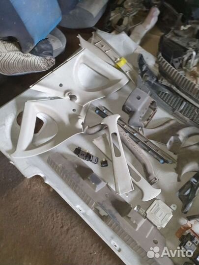 Ремень безопасности на дайхатцу сирион