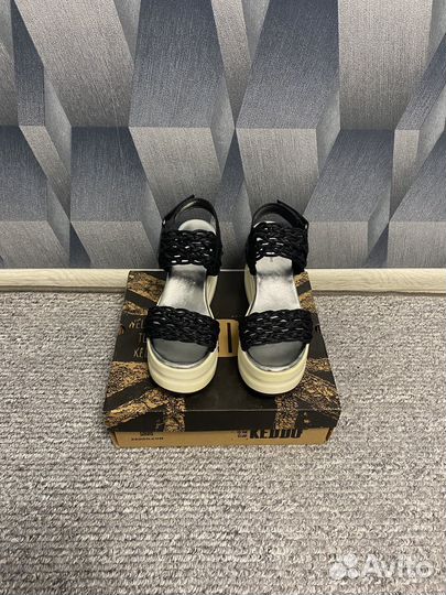 Новые Босоножки keddo 39 размер