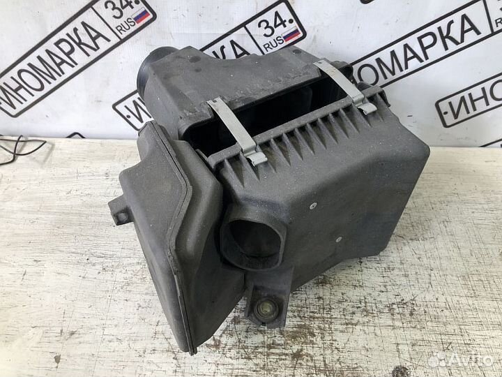 Корпус воздушного фильтра Mitsubishi Lancer IX 1.6