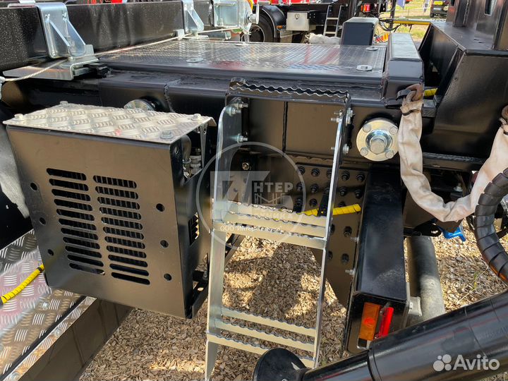 Shacman (Shaanxi) X3000 с КМУ, 2023