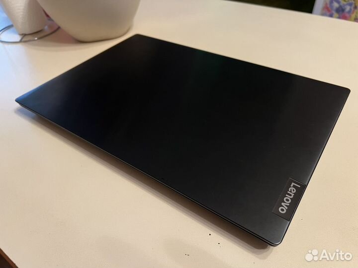 Ноутбук Lenovo