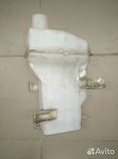 Бачок омывателя Hyundai Starex H1