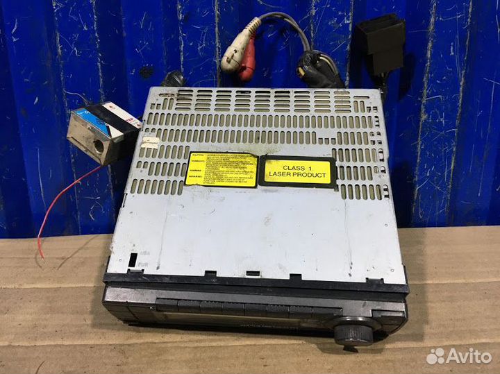 Магнитола Mazda Familia BHA6R 1.6 B6 1995