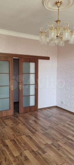 2-к. квартира, 53 м², 3/5 эт.