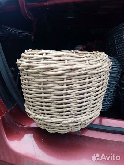 Кашпо из полиротанга