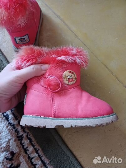 Угги на девочку,23 р