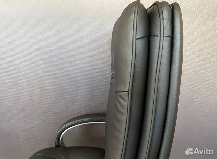 Офисное кресло. Удобное