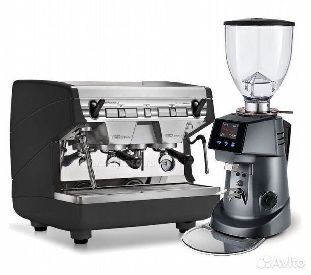 Кофемашина новасимонели + кофемолка