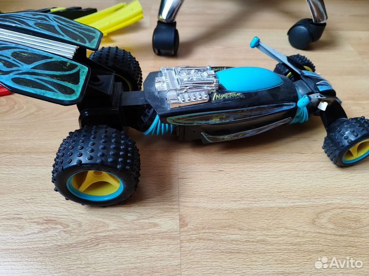 Большая гоночная машина